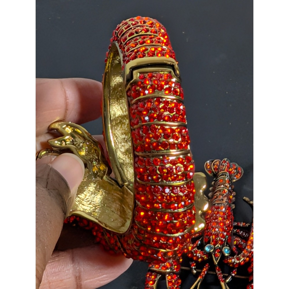 Heidi Daus Maine Lobster Clamper Bracelet - Picture 4 of 5
